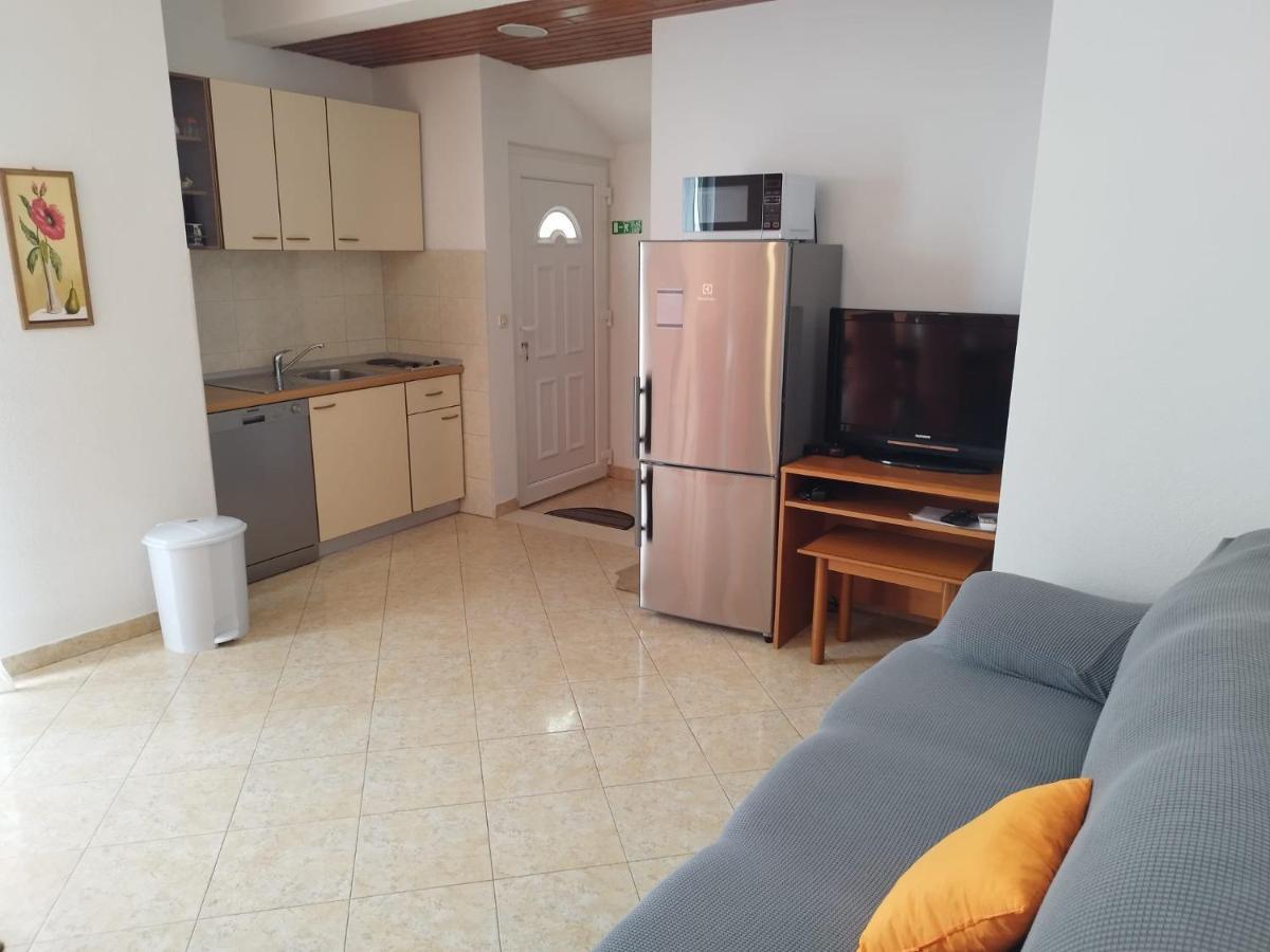 Apartments Mare - 150 M From Beach ブレラ エクステリア 写真